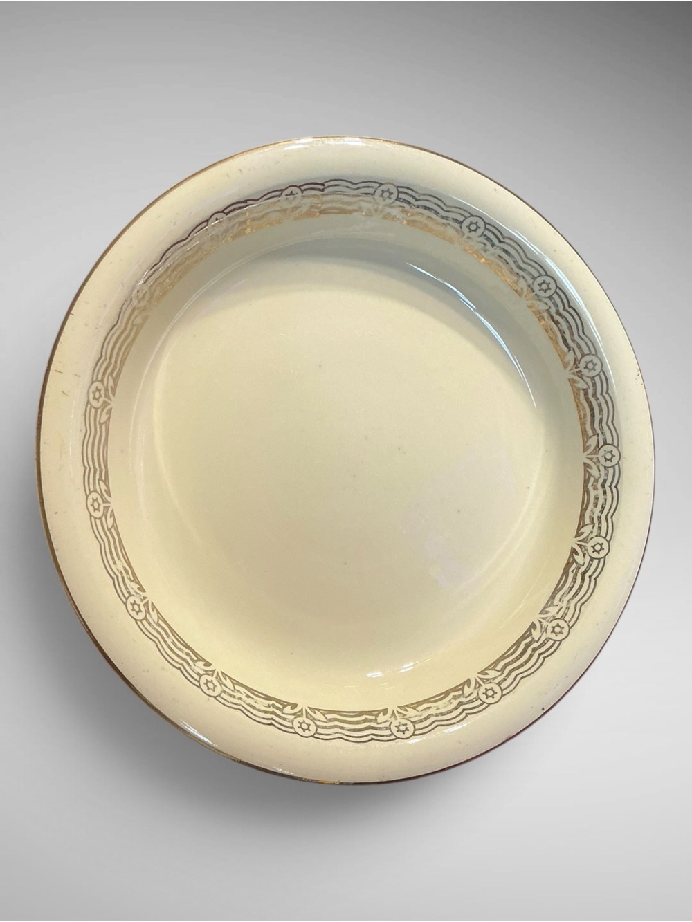 Homer Laughlin OvenServe Pie Plate Vintage 1930s Gold Trim USA